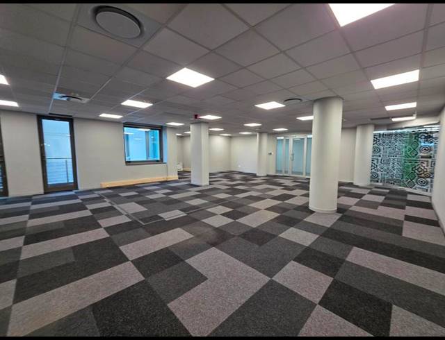 BUSINESS PROPERTY TO RENT IN MENLYN